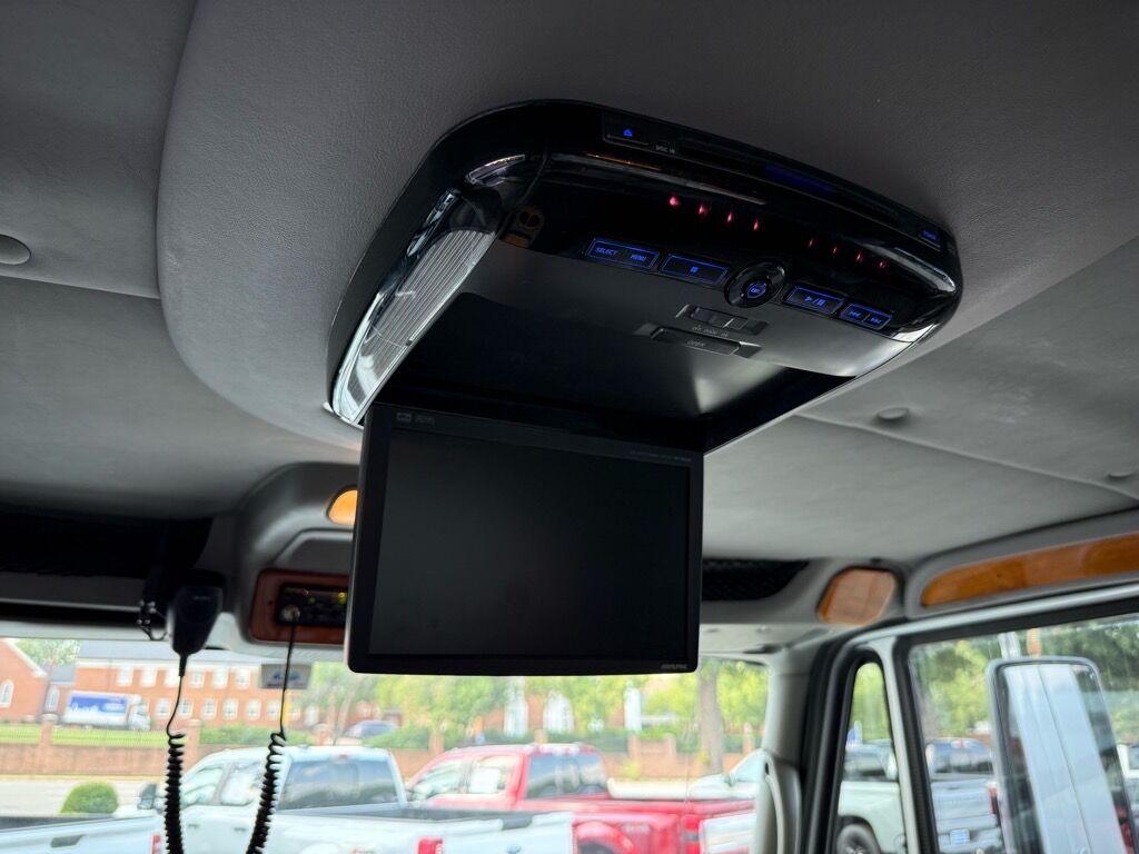 2008 International 4400 2 L HAULER TRUCK