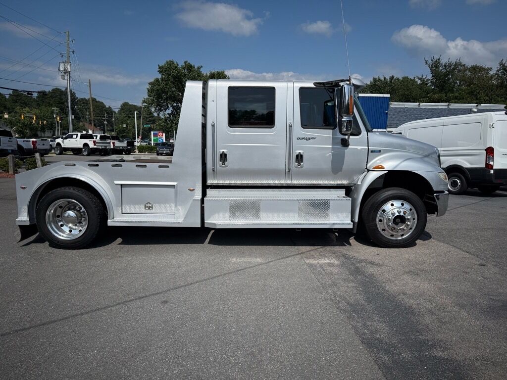 2008 International 4400 2 L HAULER TRUCK