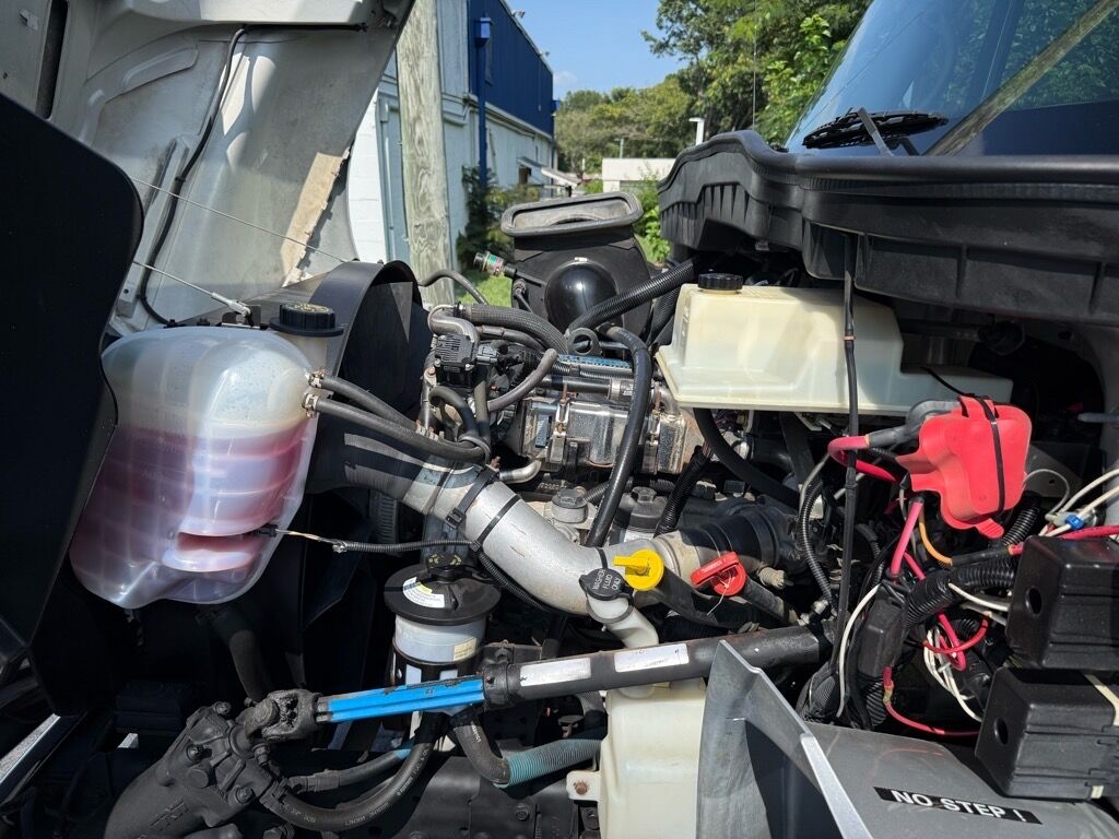 2008 International 4400 2 L HAULER TRUCK Raleigh NC