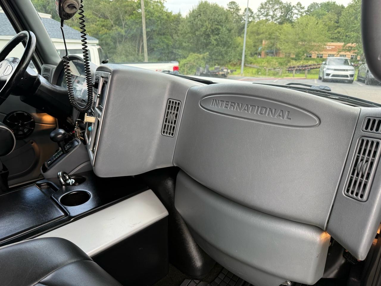 2008 International RXT Crew Cab