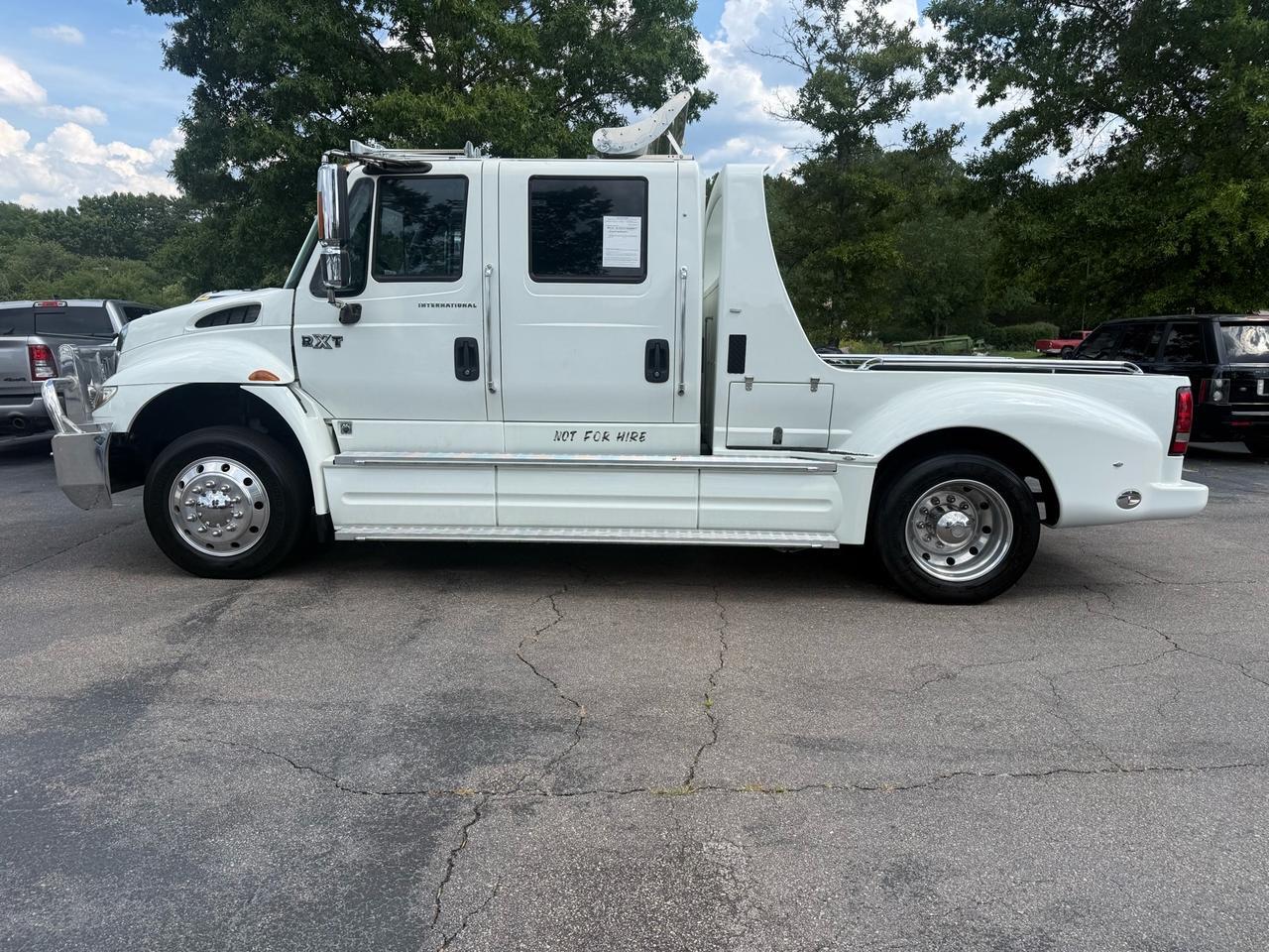2008 International RXT Crew Cab