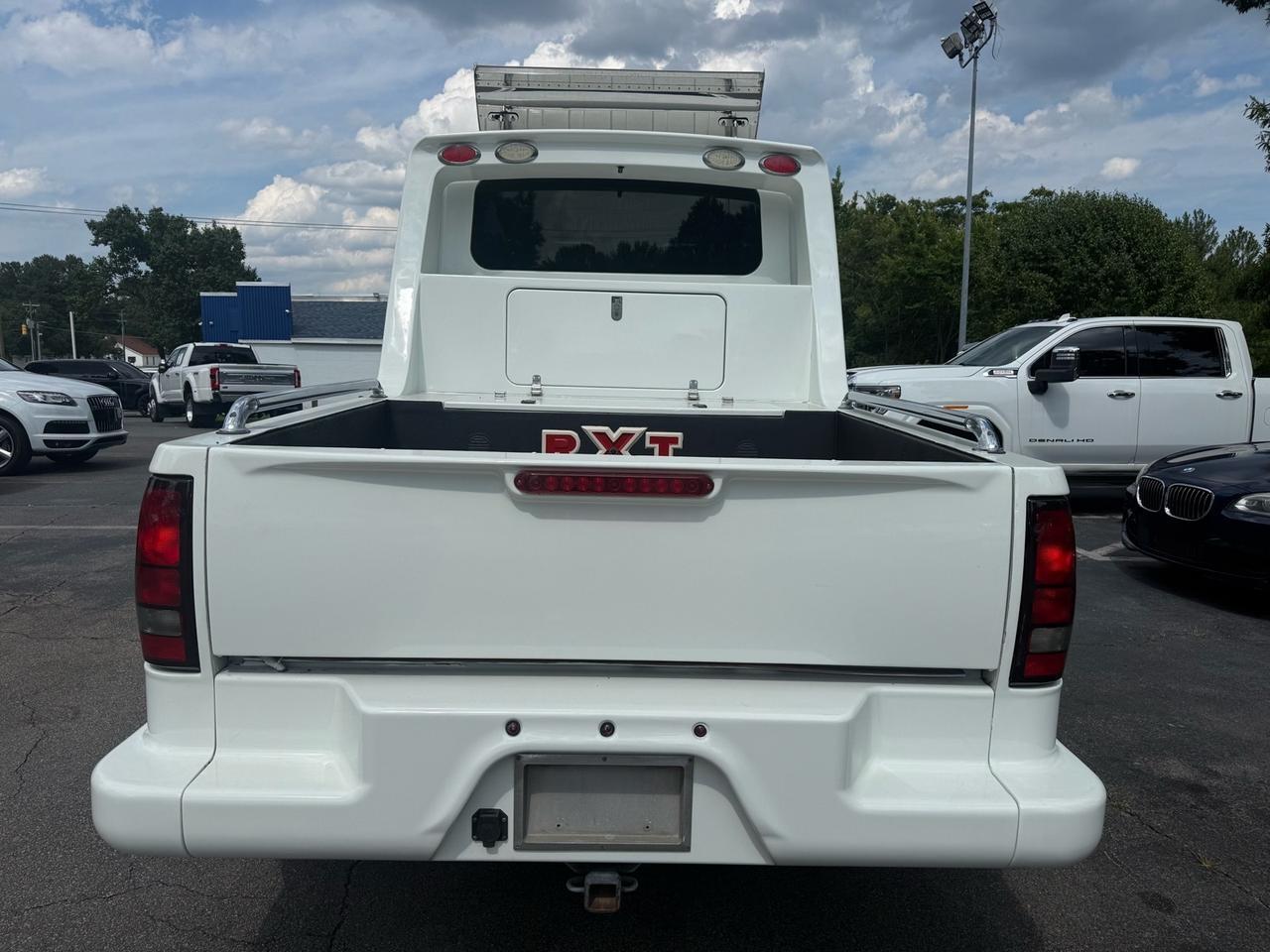 2008 International RXT Crew Cab