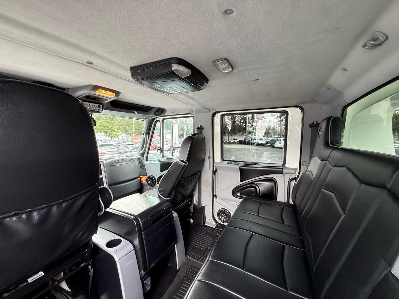 2008 International RXT Crew Cab