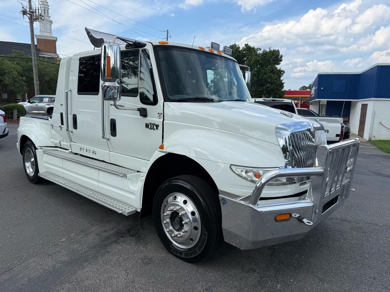 2008 International RXT Crew Cab