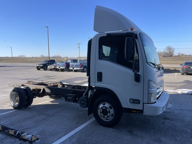 2008 Isuzu NPR 6.0L Gas Cab & Chassis Collinsville OK