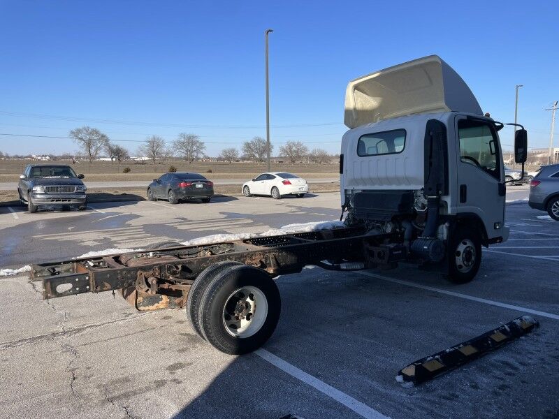 2008 Isuzu NPR 6.0L Gas Cab & Chassis Collinsville OK