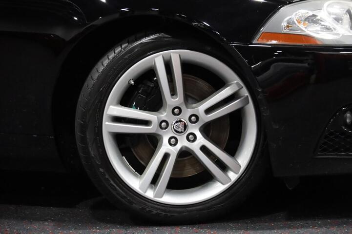 2008 Jaguar XKR 2dr Convertible Chicago IL