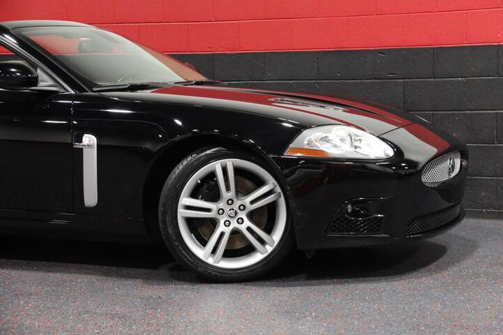 2008 Jaguar XKR 2dr Convertible Chicago IL