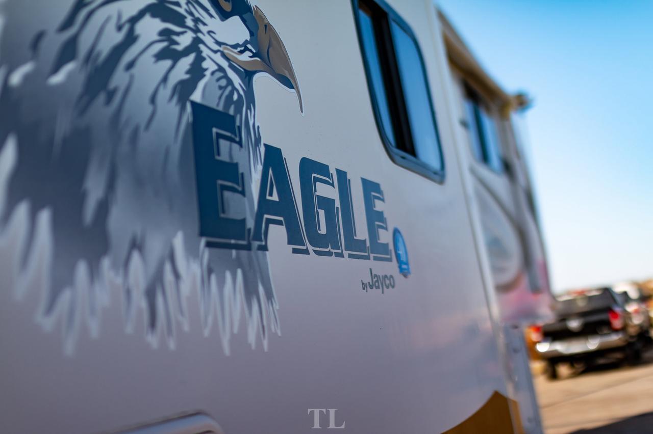 2008 Jayco Eagle 291 RLTS 35 Ft. Travel Trailer 3 Slides Red Deer AB