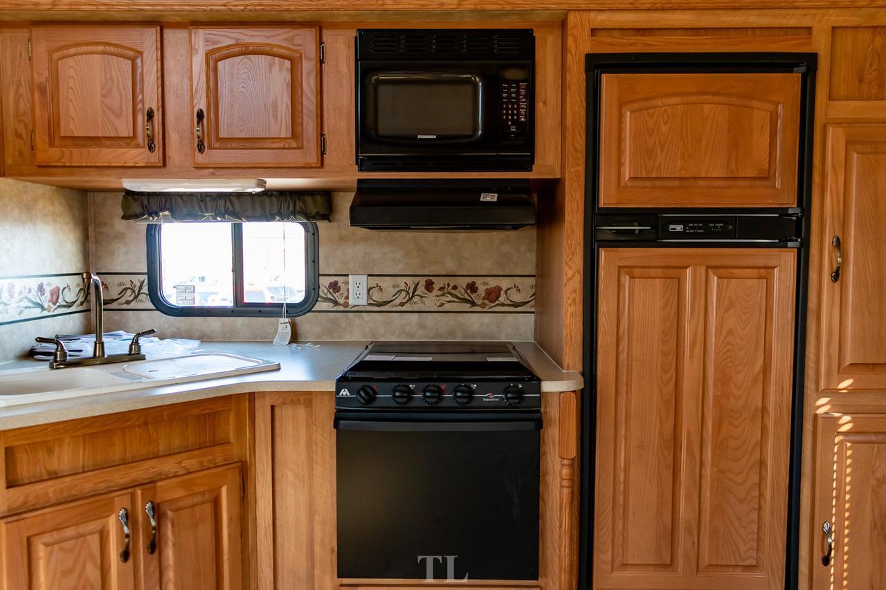 2008 Jayco Eagle 291 RLTS 35 Ft. Travel Trailer 3 Slides Red Deer AB
