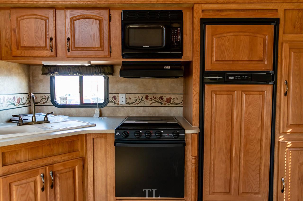 2008 Jayco Eagle 291 RLTS 35 Ft. Travel Trailer 3 Slides Red Deer AB