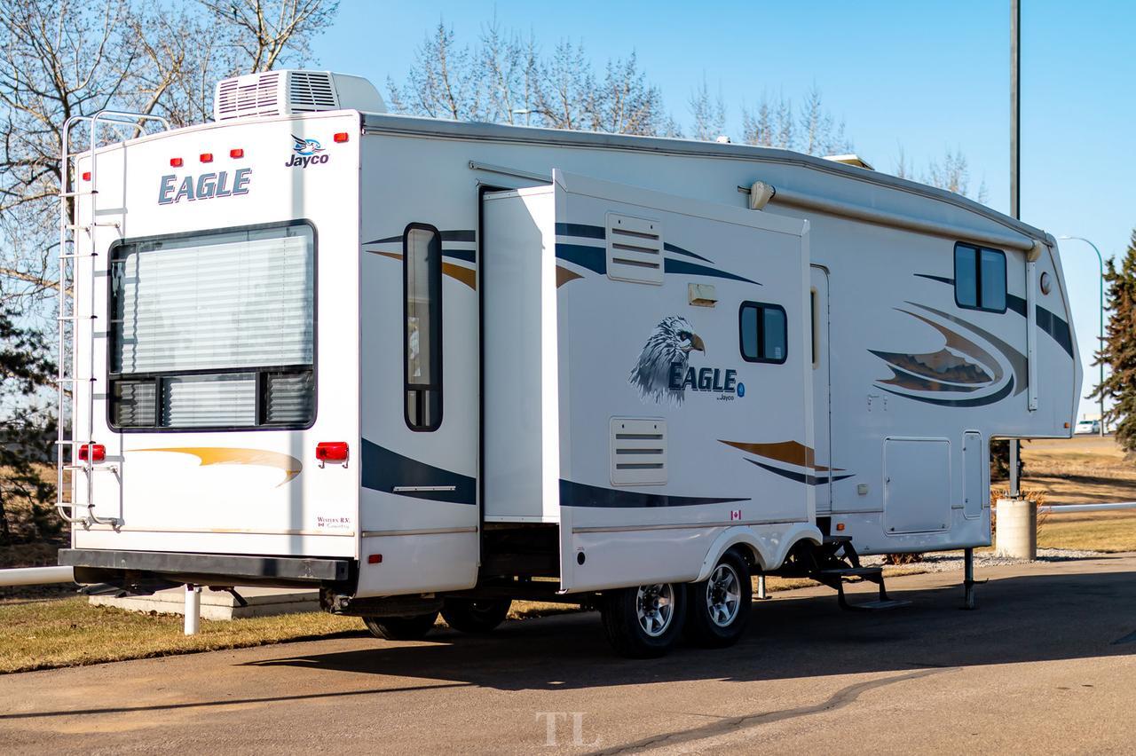 2008 Jayco Eagle 291 RLTS 35 Ft. Travel Trailer 3 Slides Red Deer AB