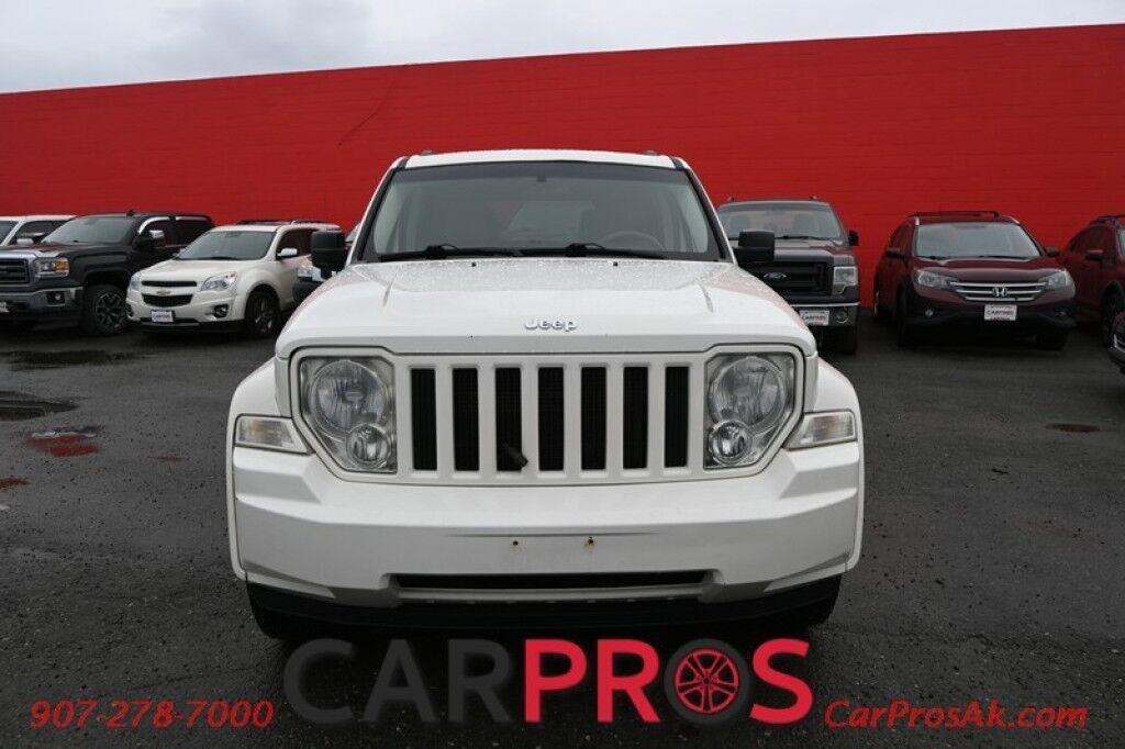 2008 Jeep Liberty Sport - 4X4 - V6 - Keyless Entry - A/C - Power Windows & Locks - Cruise Control - Bluetooth w/ Aux Input - Block Heater