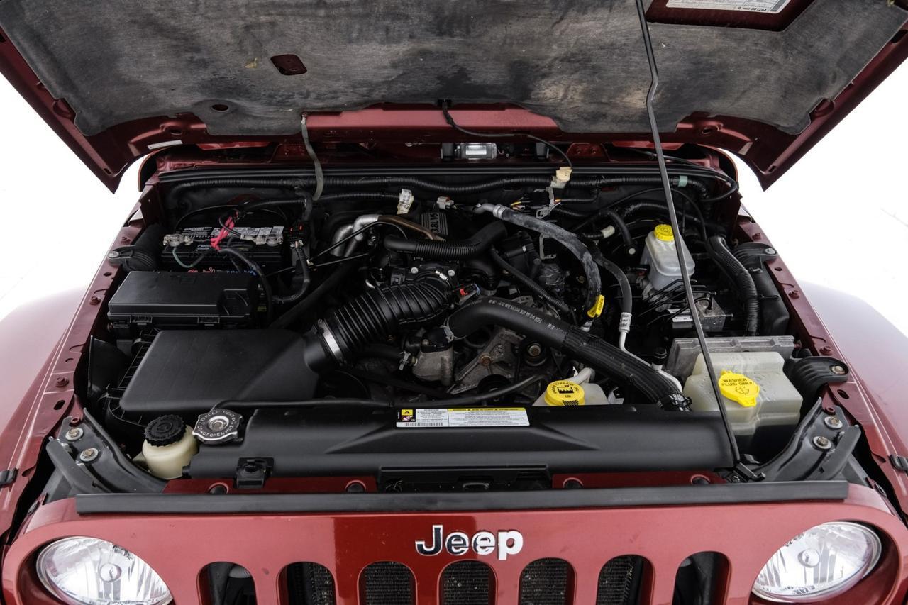 2008 Jeep Wrangler SAHARA 4WD HARD TOP CONVERTIBLE CRUISE CONTROL ALLOY WHEELS TOW Carrollton TX