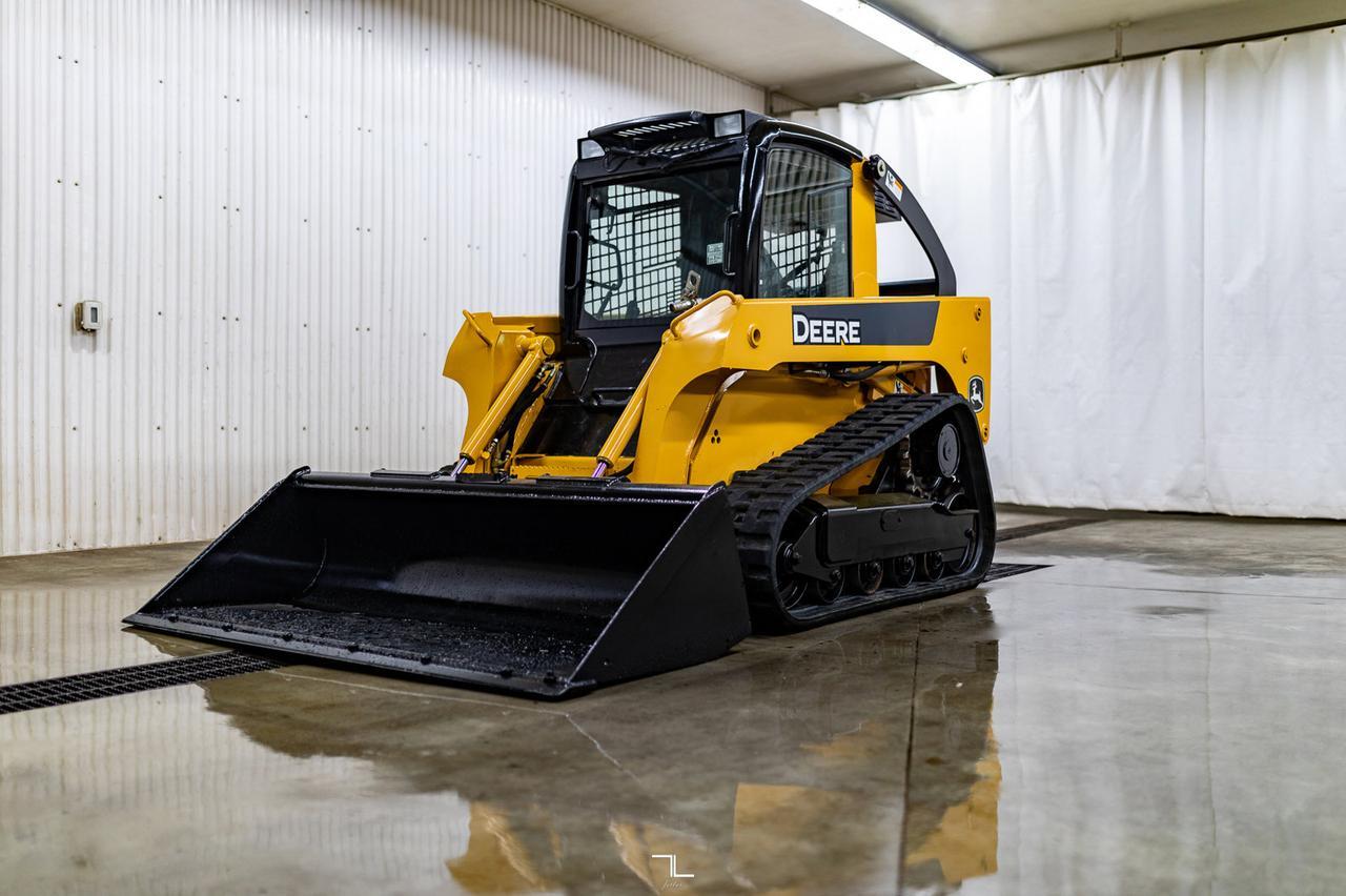 2008 John Deere CT322 Tracked Skid Steer Loader Diesel Red Deer AB