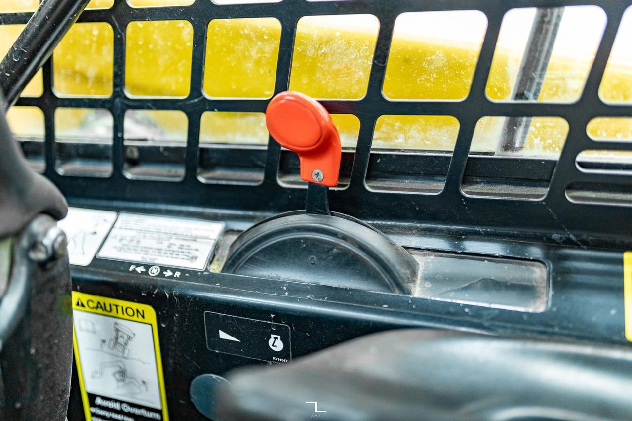 2008 John Deere CT322 Tracked Skid Steer Loader Diesel Red Deer AB