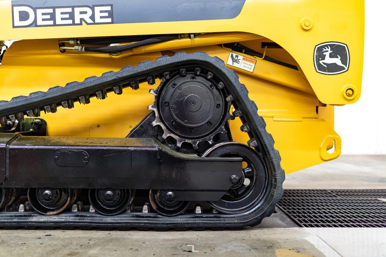 2008 John Deere CT322 Tracked Skid Steer Loader Diesel Red Deer AB