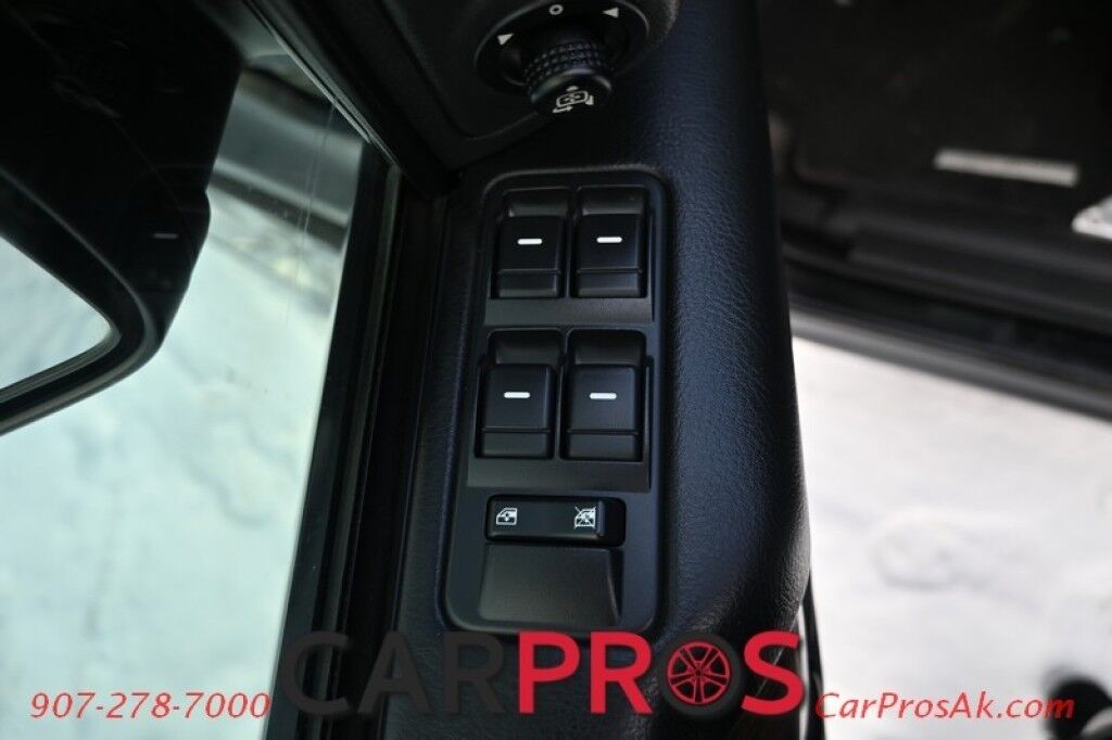 2008 Land Rover Range Rover Sport Supercharged - 4.2L V8 - All Wheel Drive - Power & Heated Leather Seats - 2nd Row Heated Seats - Sunroof - Console Cooler Box - Harman Kardon System - Tow Pkg Anchorage AK