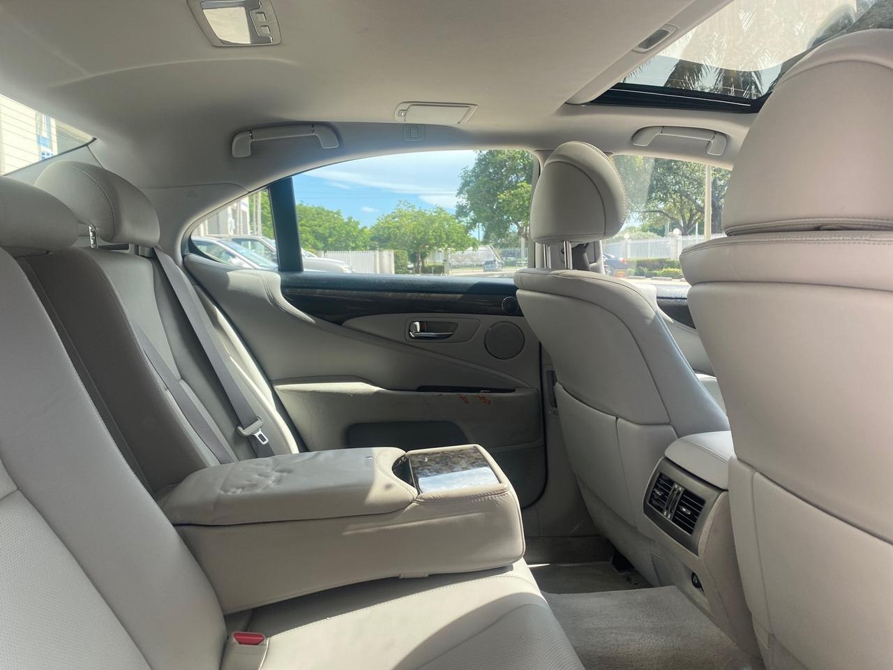 2008 Lexus LS 460 1 OWNER.FL LOW MILES 83,767 Pompano Beach FL