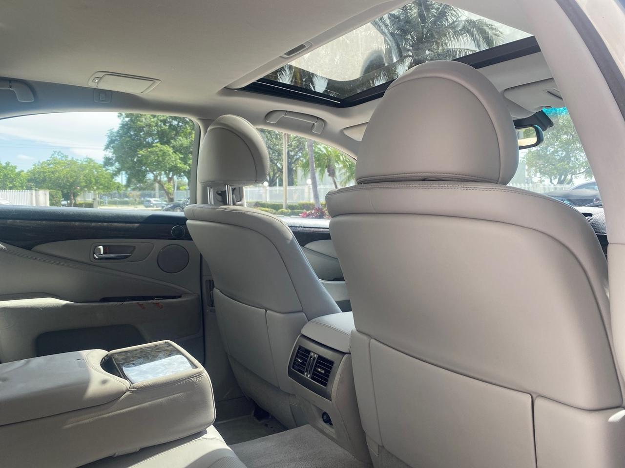 2008 Lexus LS 460 1 OWNER.FL LOW MILES 83,767 Pompano Beach FL