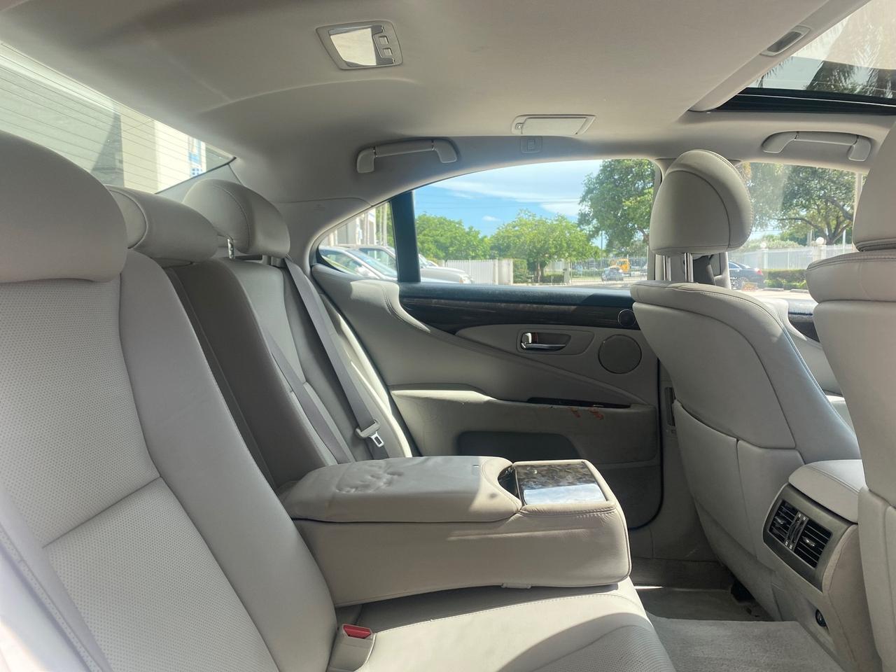 2008 Lexus LS 460 1 OWNER.FL LOW MILES 83,767 Pompano Beach FL