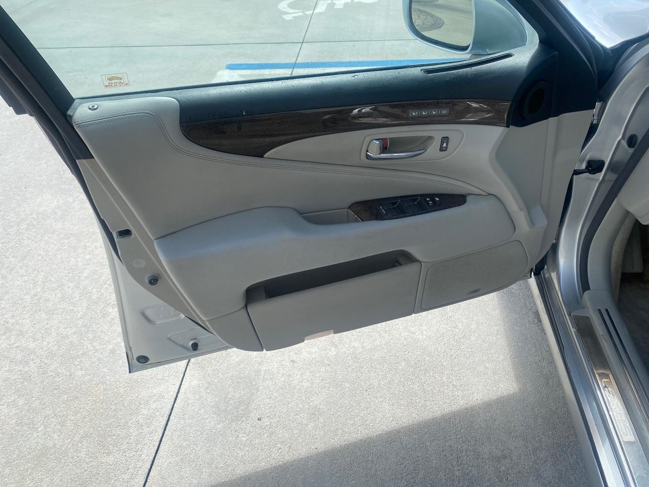 2008 Lexus LS 460 1 OWNER.FL LOW MILES 83,767 Pompano Beach FL