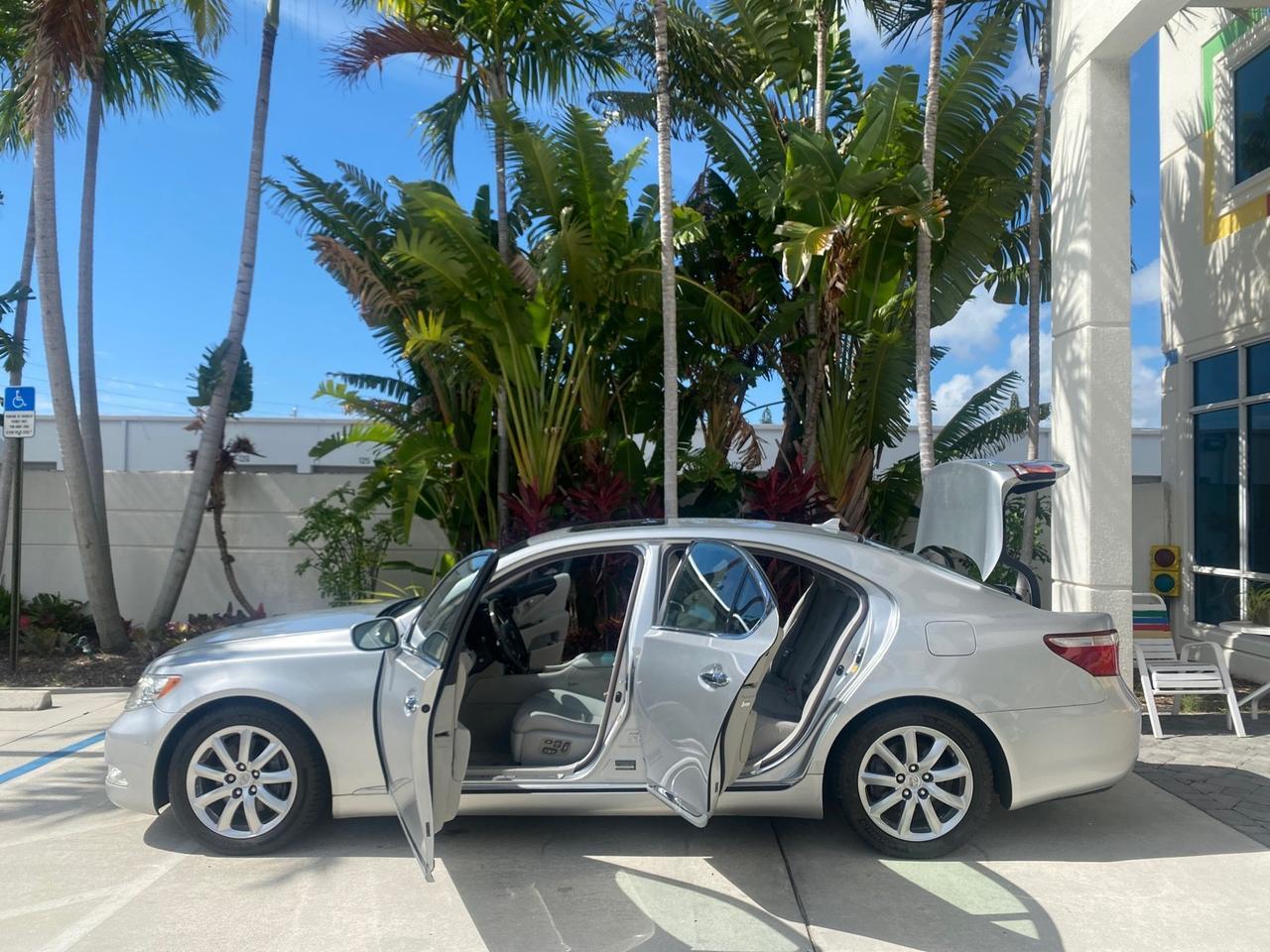 2008 Lexus LS 460 1 OWNER.FL LOW MILES 83,767 Pompano Beach FL