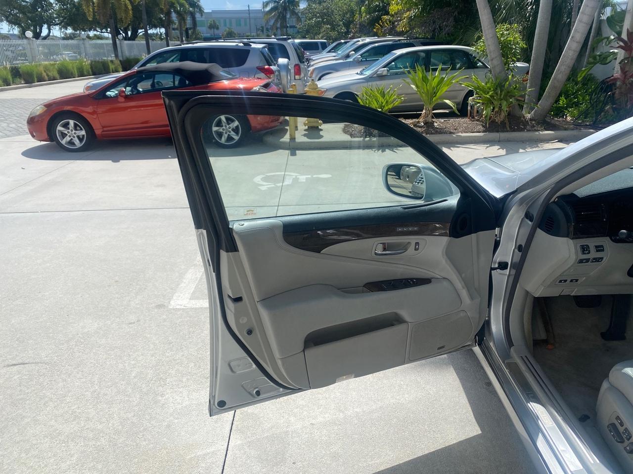 2008 Lexus LS 460 1 OWNER.FL LOW MILES 83,767 Pompano Beach FL