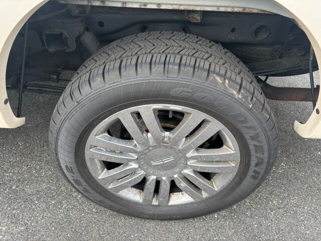 2008 Lincoln Mark LT  Whitehall PA
