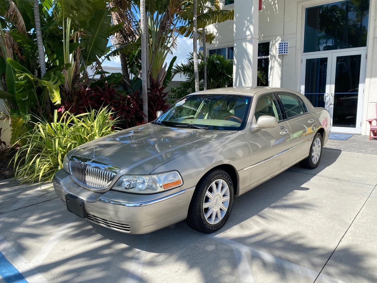 2008 Lincoln Town Car Limited LOW MILES 29,278 1 OWNER Pompano Beach FL