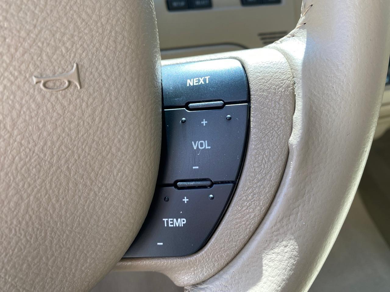 2008 Lincoln Town Car Limited LOW MILES 29,278 1 OWNER Pompano Beach FL