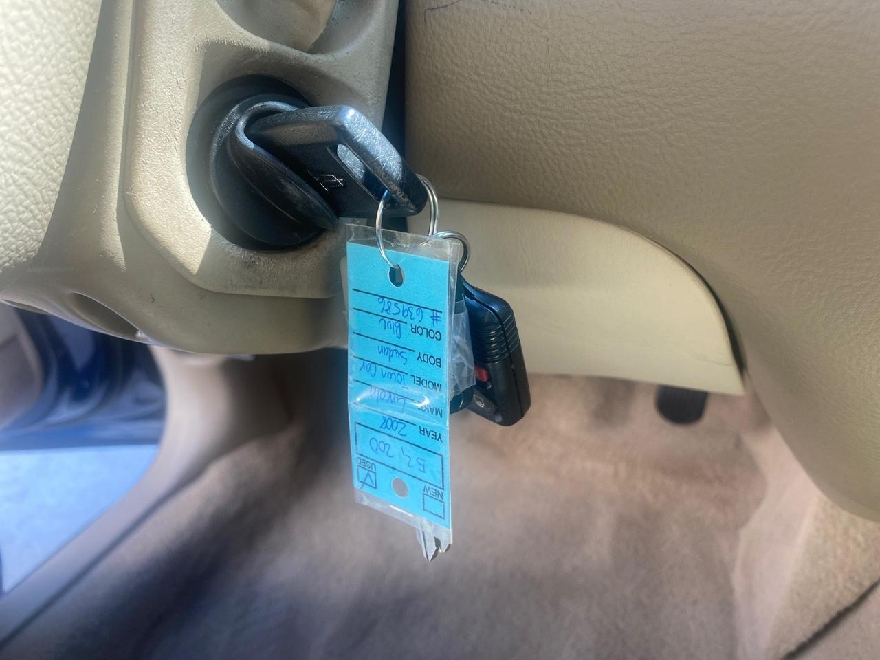 2008 Lincoln Town Car Limited LOW MILES 52,200 Pompano Beach FL