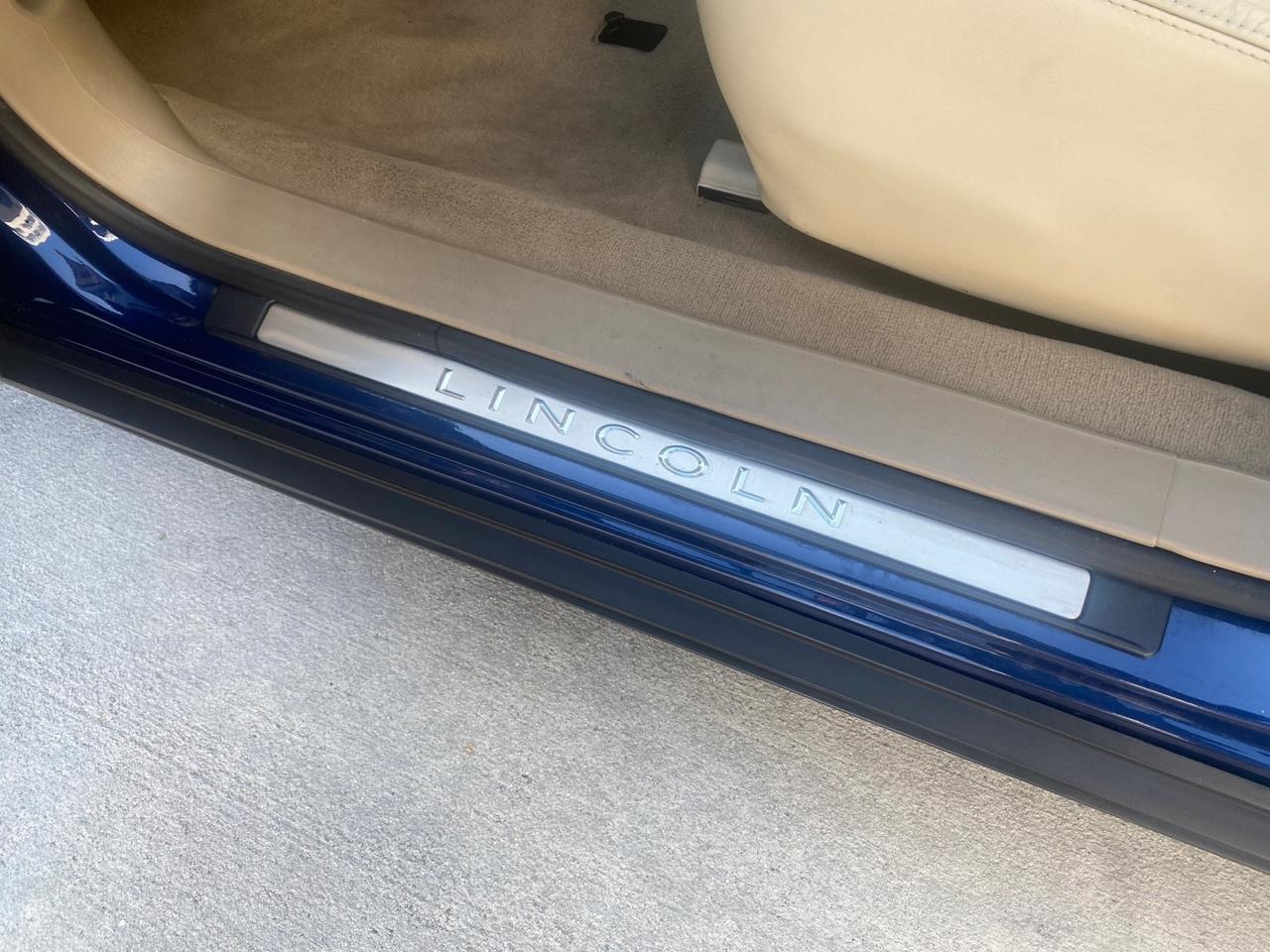 2008 Lincoln Town Car Limited LOW MILES 52,200 Pompano Beach FL