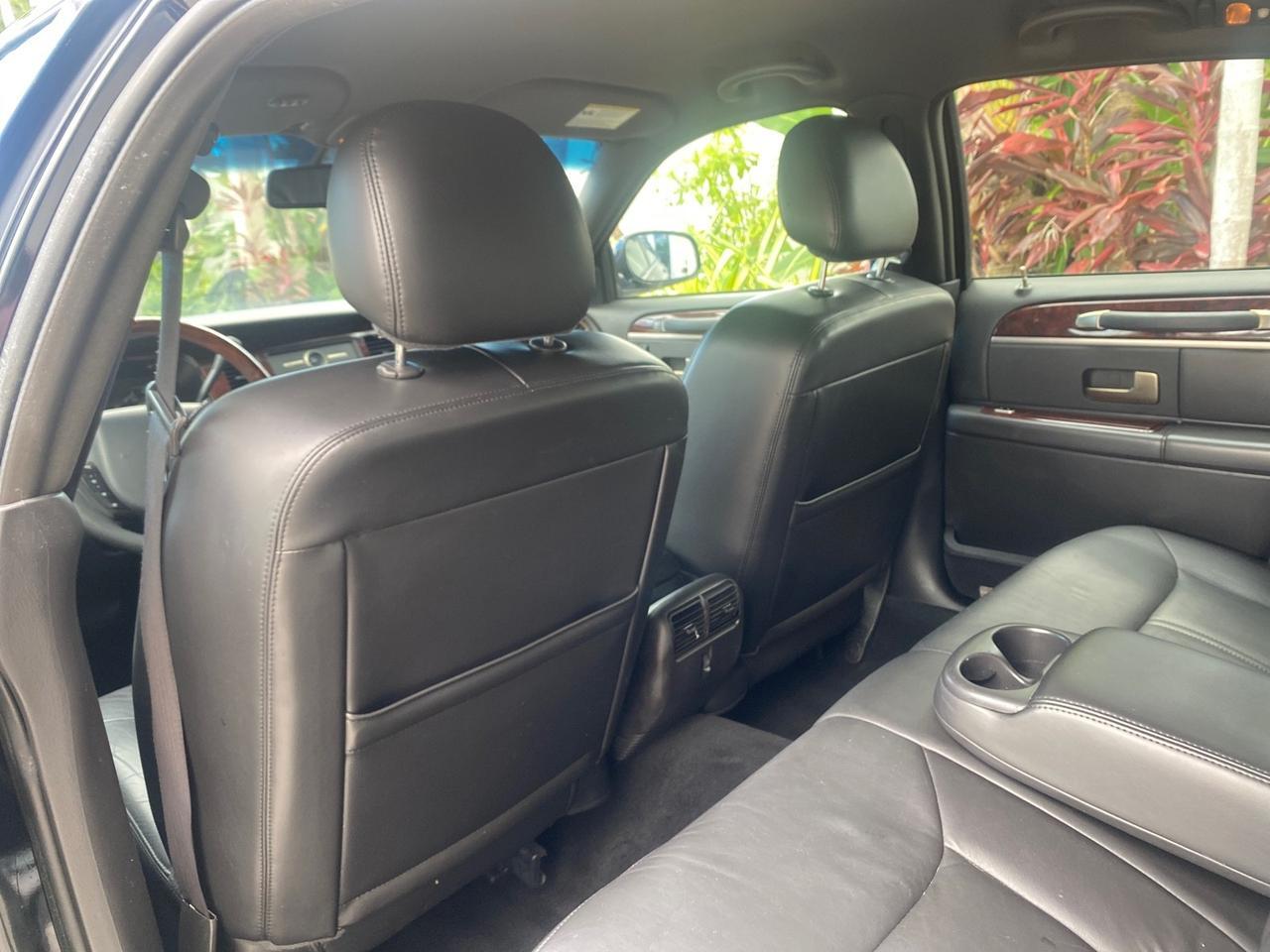 2008 Lincoln Town Car Limited LOW MILES 70,308 BLACK Pompano Beach FL