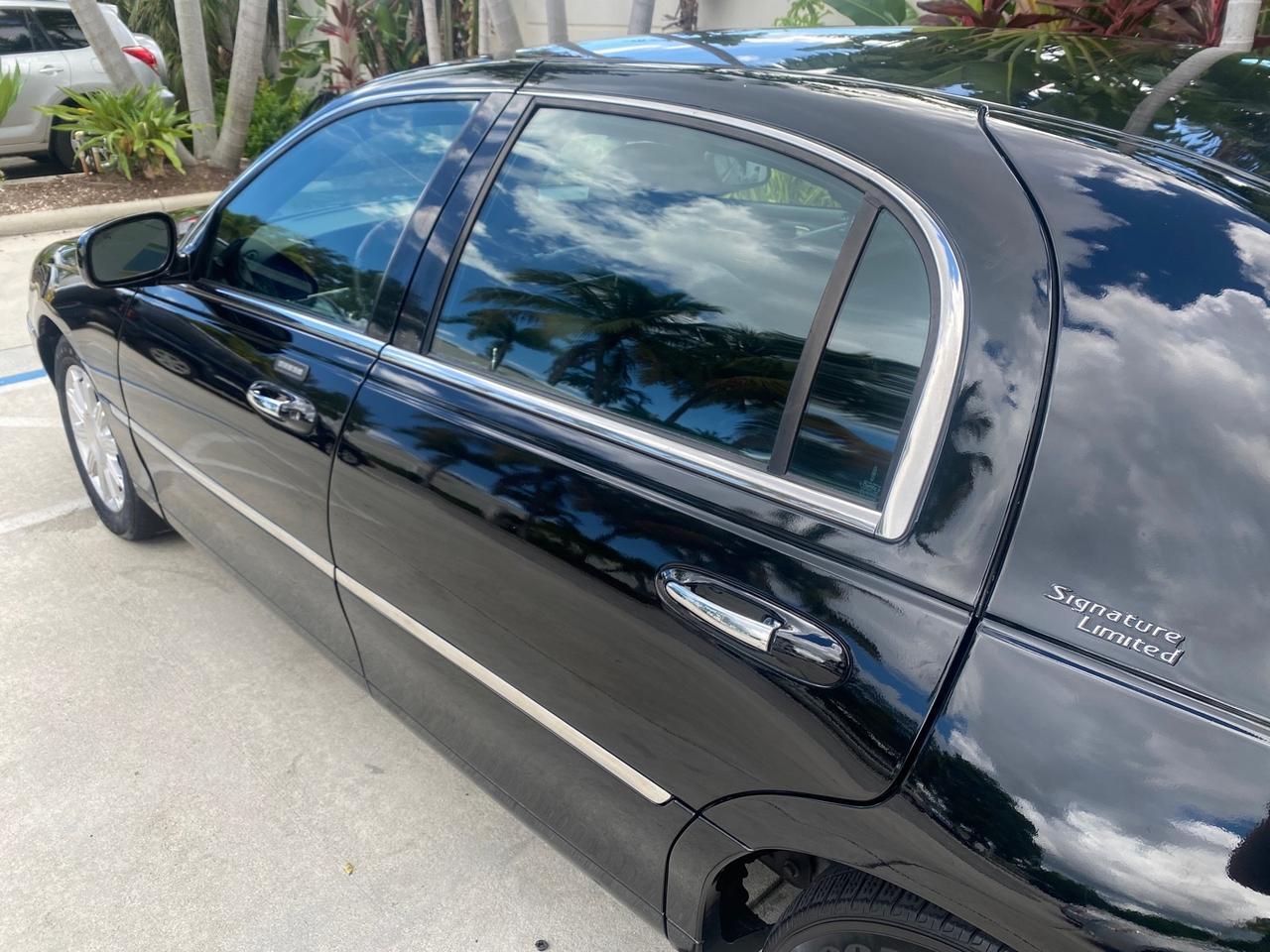 2008 Lincoln Town Car Limited LOW MILES 70,308 BLACK Pompano Beach FL