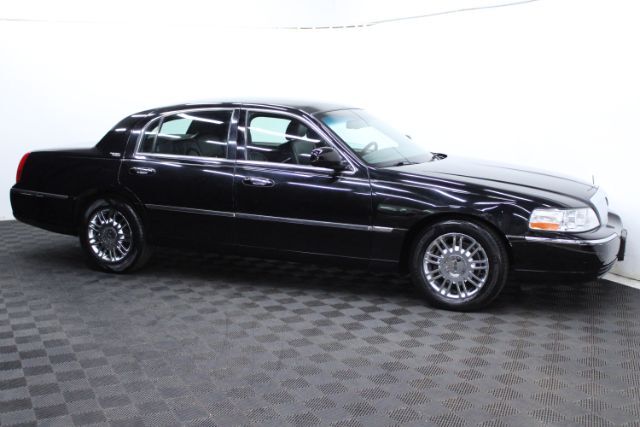 2008 Lincoln Town Car Signature Limited Chantilly VA