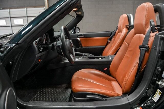 2008 Mazda MX-5 Miata Grand Touring 2dr Convertible Chicago IL