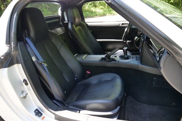 2008 Mazda MX-5 Miata Grand Touring / Manual / Power Top / Premium Package! High Point NC