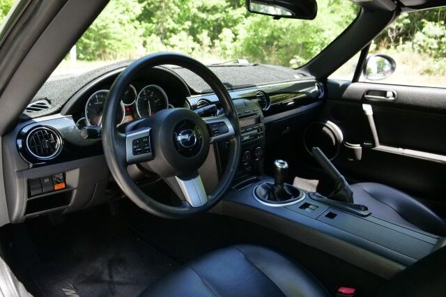 2008 Mazda MX-5 Miata Grand Touring / Manual / Power Top / Premium Package! High Point NC