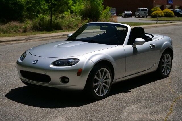 2008 Mazda MX-5 Miata Grand Touring / Manual / Power Top / Premium Package! High Point NC