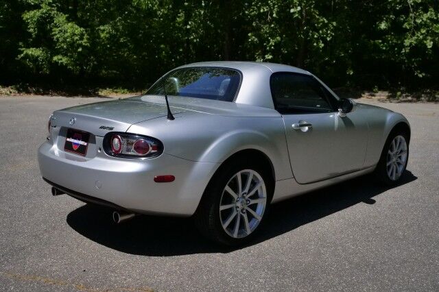 2008 Mazda MX-5 Miata Grand Touring / Manual / Power Top / Premium Package! High Point NC