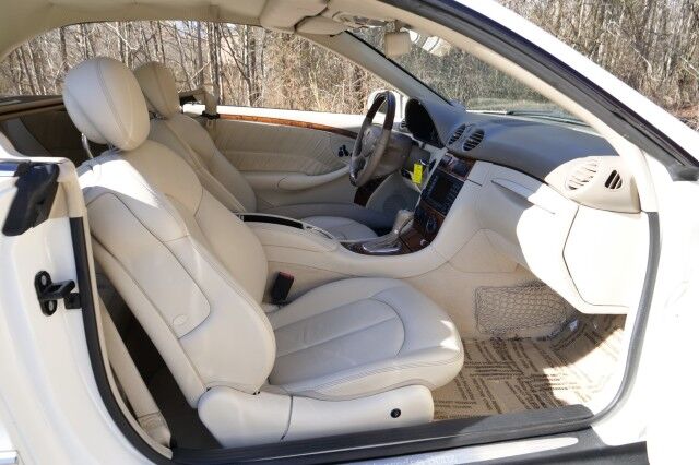 2008 Mercedes-Benz CLK-350 Cabriolet / P1 Package / Harman Kardon Audio! High Point NC
