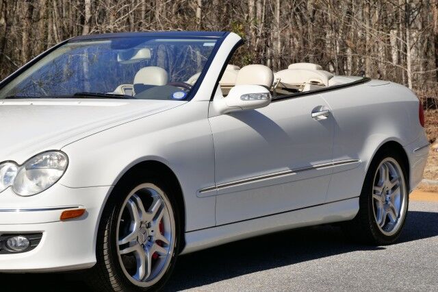 2008 Mercedes-Benz CLK-350 Cabriolet / P1 Package / Harman Kardon Audio! High Point NC