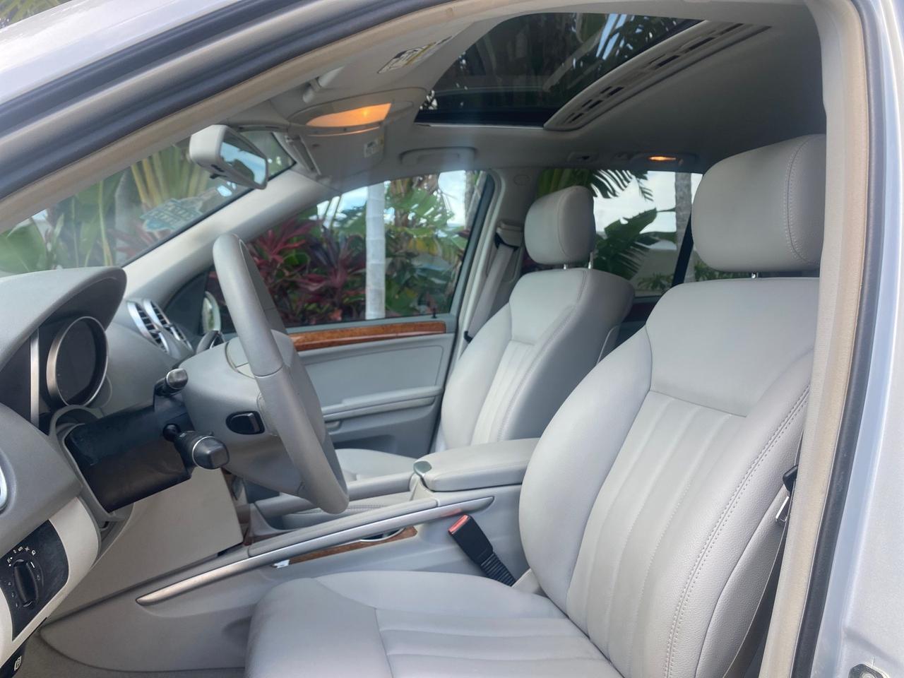 2008 Mercedes-Benz M-Class 3.5L 1 OWNER LOW MILES 48,488 Pompano Beach FL