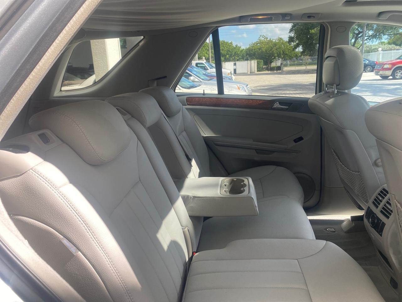 2008 Mercedes-Benz M-Class 3.5L 1 OWNER LOW MILES 48,488 Pompano Beach FL