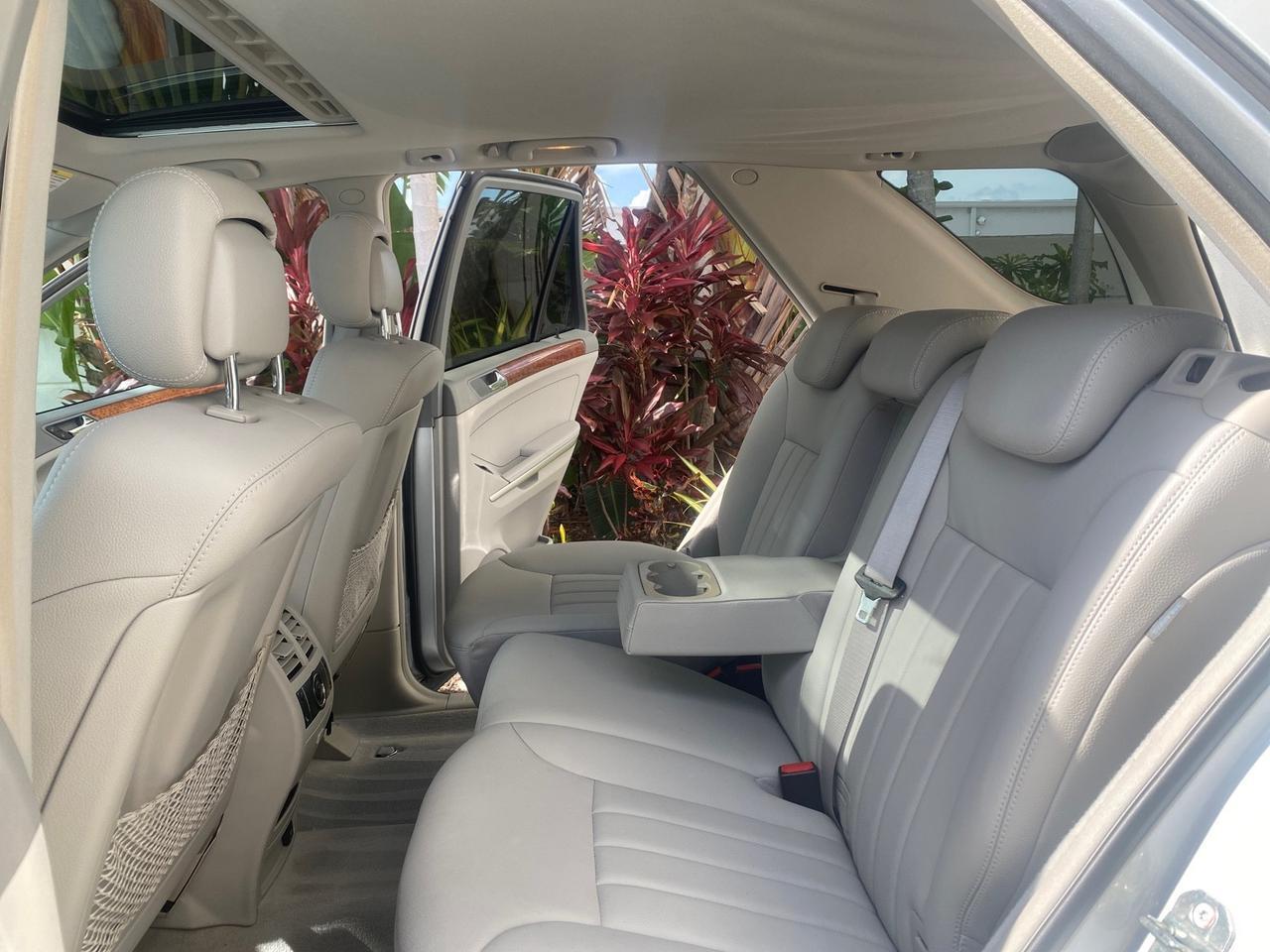 2008 Mercedes-Benz M-Class 3.5L 1 OWNER LOW MILES 48,488 Pompano Beach FL