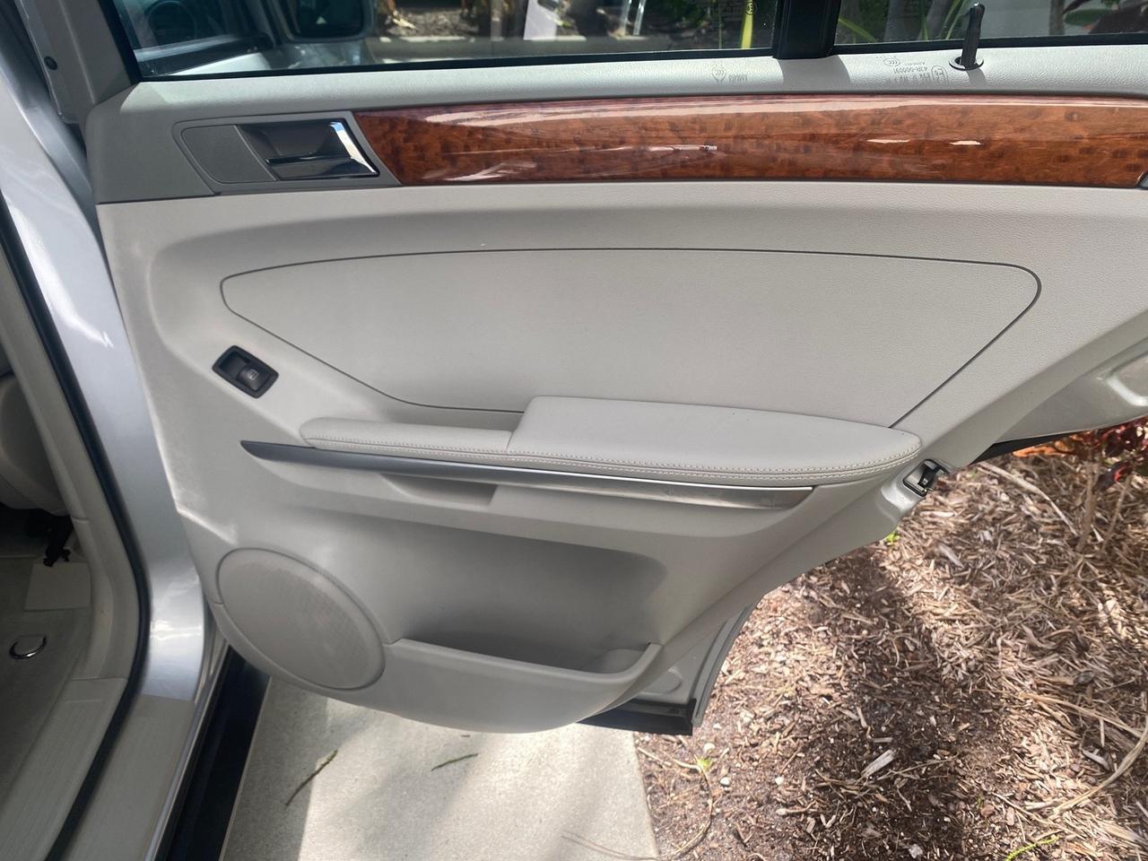 2008 Mercedes-Benz M-Class 3.5L 1 OWNER LOW MILES 48,488 Pompano Beach FL