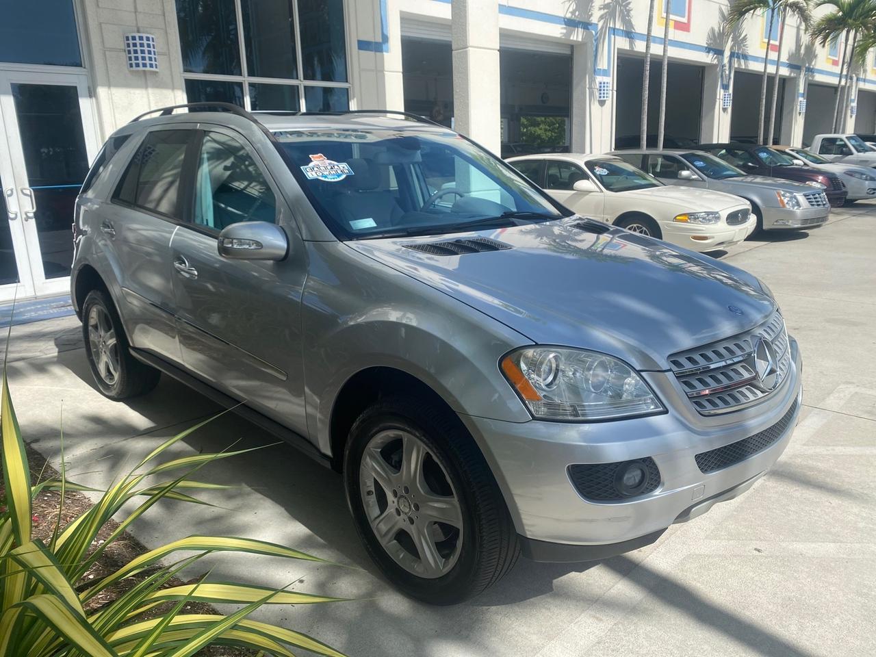2008 Mercedes-Benz M-Class 3.5L 1 OWNER LOW MILES 48,493 SUV Pompano Beach FL