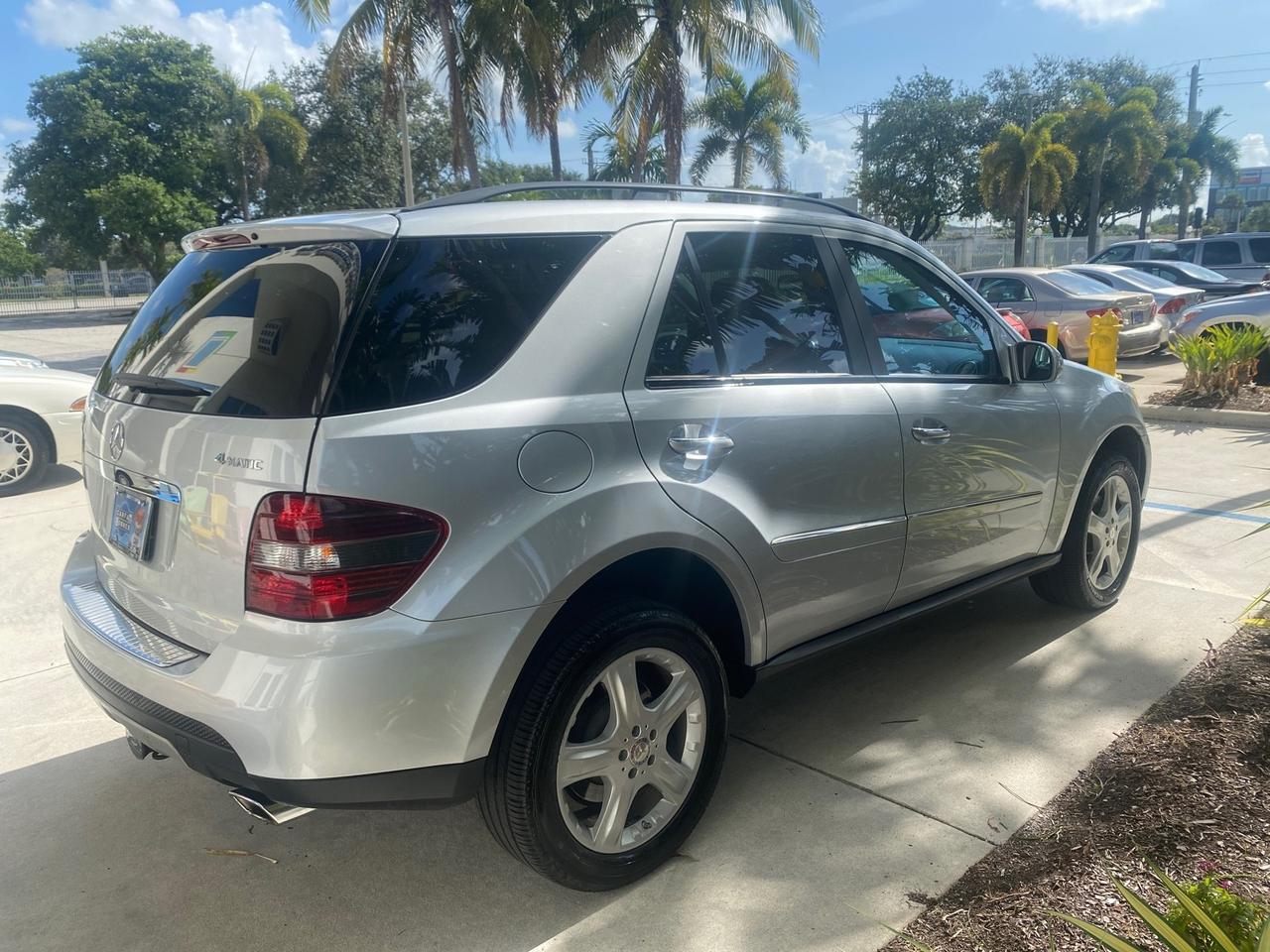2008 Mercedes-Benz M-Class 3.5L 1 OWNER LOW MILES 48,493 SUV Pompano Beach FL