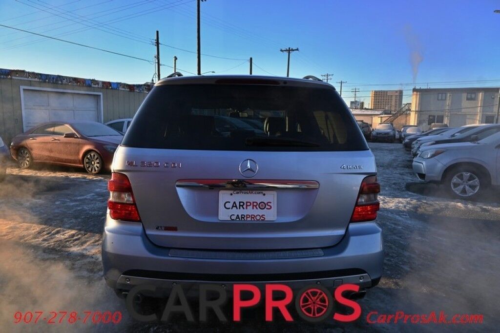 2008 Mercedes-Benz ML 320 CDI - All Wheel Drive - 3.0L V6 Diesel - Power & Heated Leather Seats - Harman Kardon Speakers - Keyless Entry - Backup Camera - Sunroof - Running Boards - Tow Package Anchorage AK